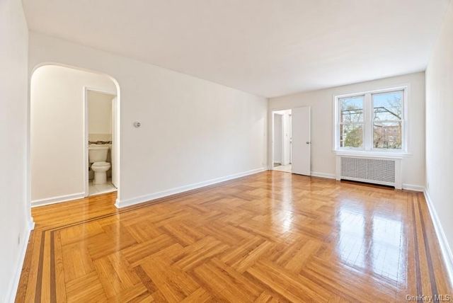 3121 Mickle Avenue, Bronx, NY 10469