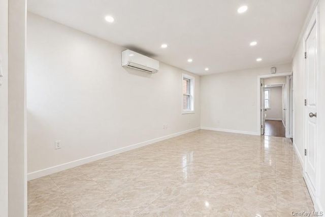 3121 Mickle Avenue, Bronx, NY 10469