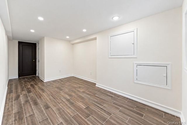 3121 Mickle Avenue, Bronx, NY 10469
