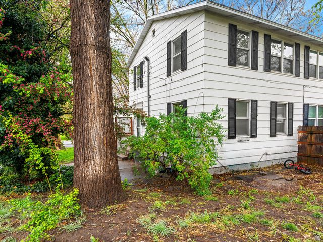 3885 GRANDVIEW DR, Ogden, UT 84403