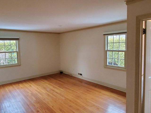 31 Cumberland Avenue, Plattsburgh, NY 12901