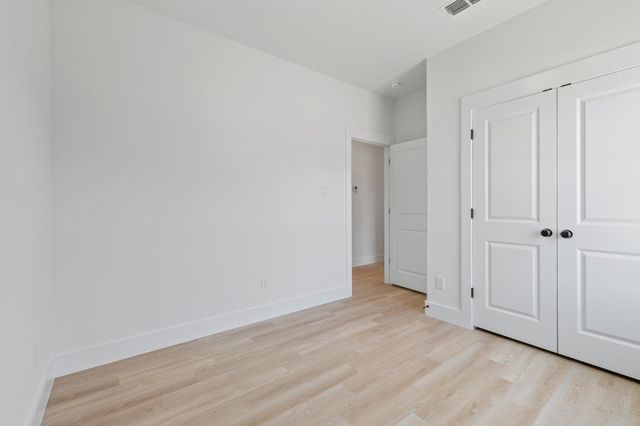 201 S 2nd Street, Beasley, TX 77417