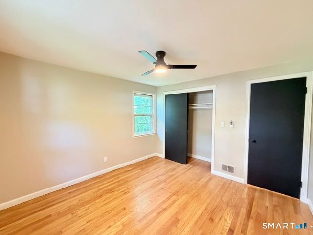 1 Long Hill Terrace, New Haven, CT 06515