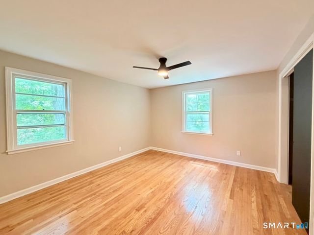 1 Long Hill Terrace, New Haven, CT 06515