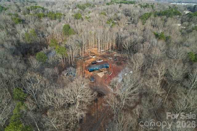 500 White Jenkins Road, Bessemer City, NC 28016