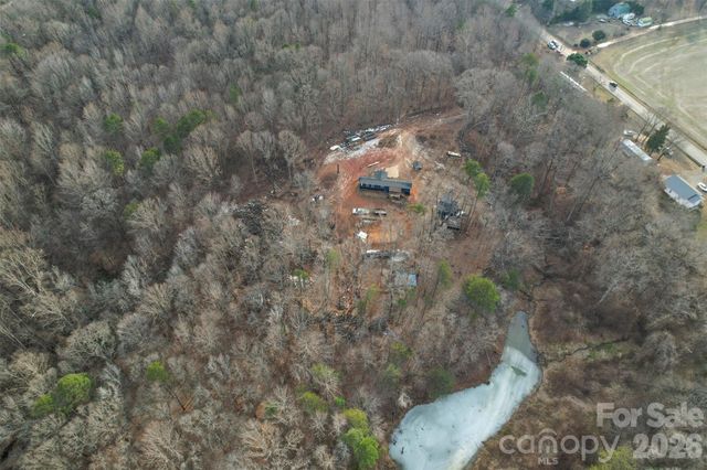 500 White Jenkins Road, Bessemer City, NC 28016