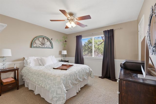 2401 Evergreen Drive, Pearland, TX 77581