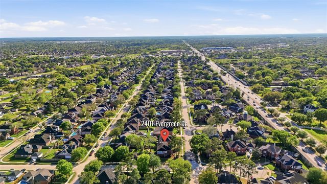 2401 Evergreen Drive, Pearland, TX 77581