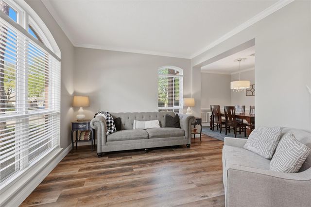 2401 Evergreen Drive, Pearland, TX 77581