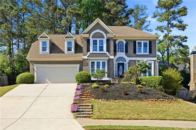 5580 N Hillbrooke Trace, Johns Creek, GA 30005
