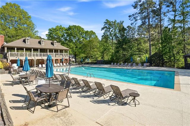5580 N Hillbrooke Trace, Johns Creek, GA 30005