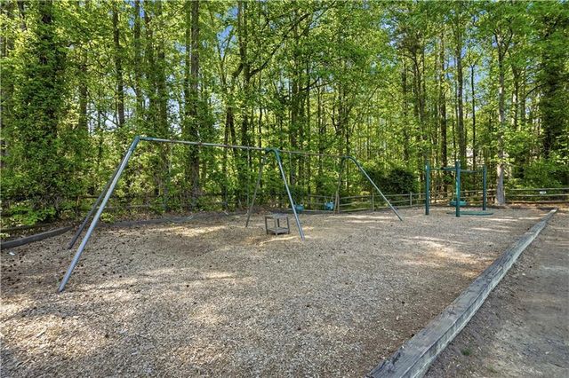 5580 N Hillbrooke Trace, Johns Creek, GA 30005