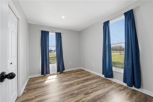 690 NE County Rd 15504 Road, Archie, MO 64725