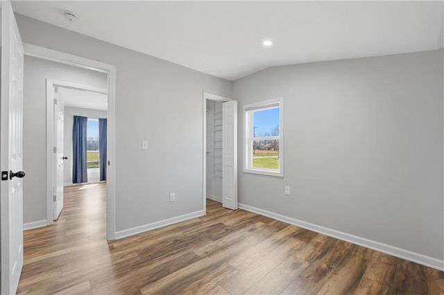 690 NE County Rd 15504 Road, Archie, MO 64725