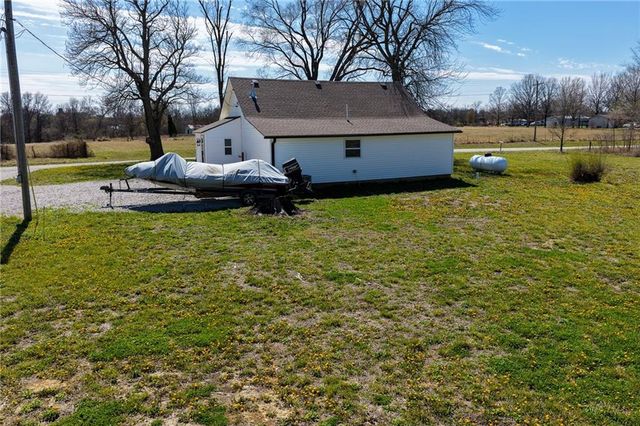 690 NE County Rd 15504 Road, Archie, MO 64725