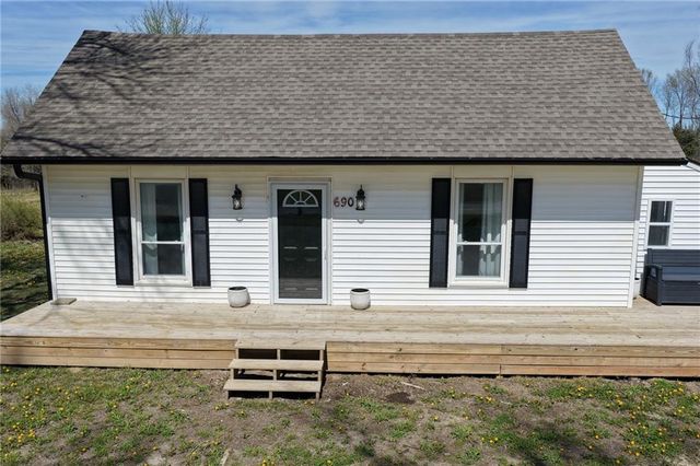 690 NE County Rd 15504 Road, Archie, MO 64725