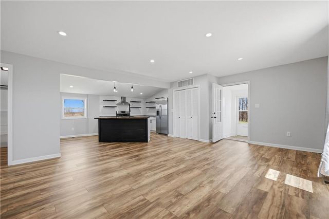 690 NE County Rd 15504 Road, Archie, MO 64725