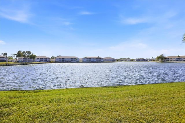 11644 SW EGRET CIRCLE 1701, Lake Suzy, FL 34269