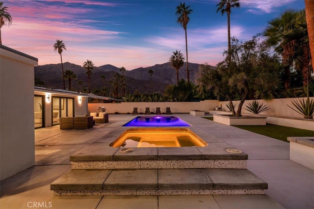 218 E Ocotillo Avenue, Palm Springs, CA 92264