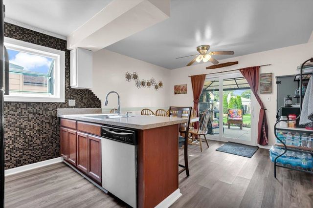 28101 Nieman Street, Saint Clair Shores, MI 48081