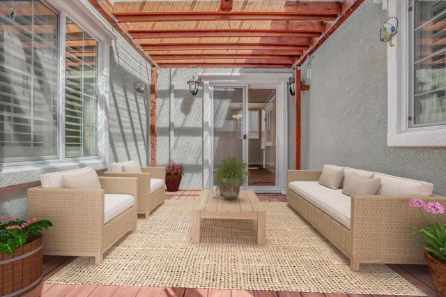 828 W Simplicidad St, Mountain House, CA 95391