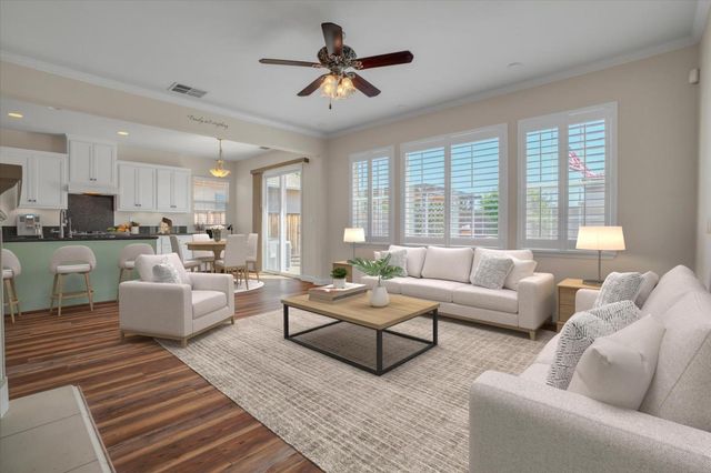 828 W Simplicidad St, Mountain House, CA 95391