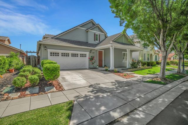 828 W Simplicidad St, Mountain House, CA 95391