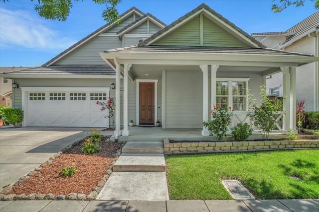 828 W Simplicidad St, Mountain House, CA 95391