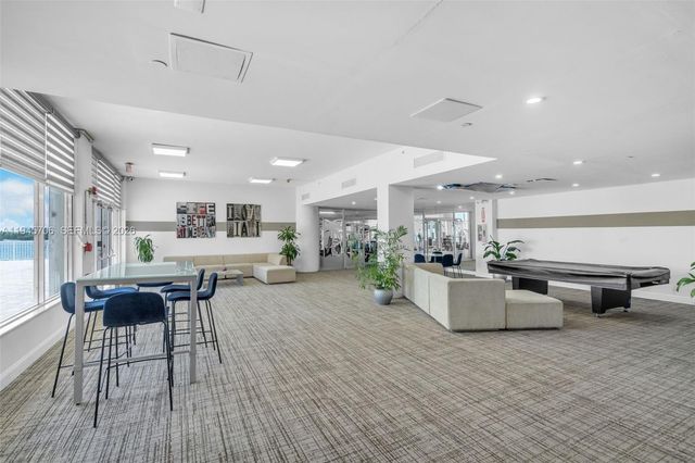 10350 W Bay Harbor Dr 10AB, Bay Harbor Islands, FL 33154