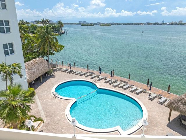 10350 W Bay Harbor Dr 10AB, Bay Harbor Islands, FL 33154