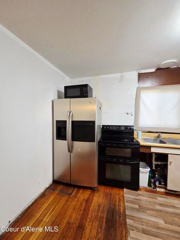 103 N Stephen ST, Clark Fork, ID 83811