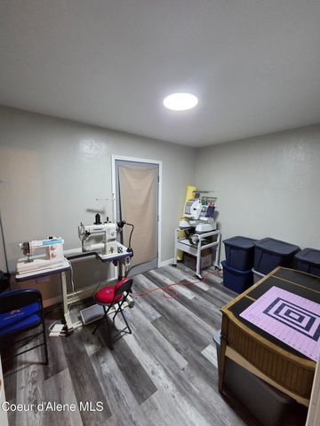 103 N Stephen ST, Clark Fork, ID 83811