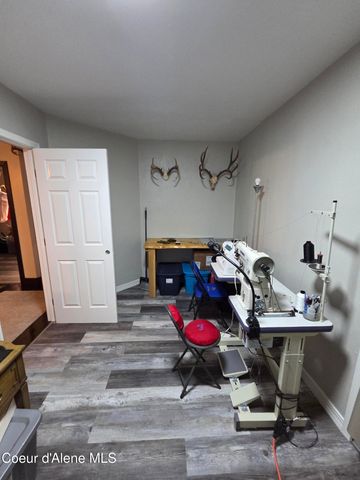 103 N Stephen ST, Clark Fork, ID 83811