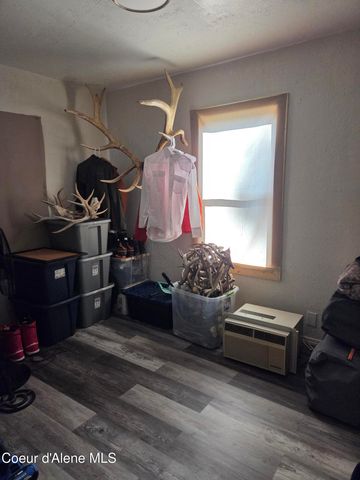 103 N Stephen ST, Clark Fork, ID 83811