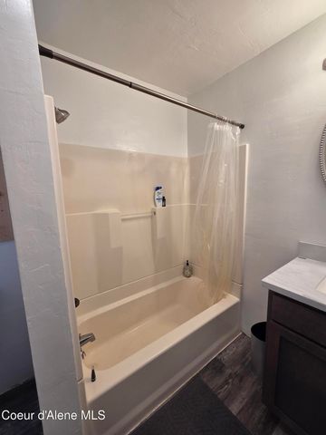 103 N Stephen ST, Clark Fork, ID 83811