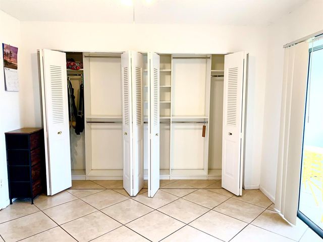 123 Canterbury E, West Palm Beach, FL 33417