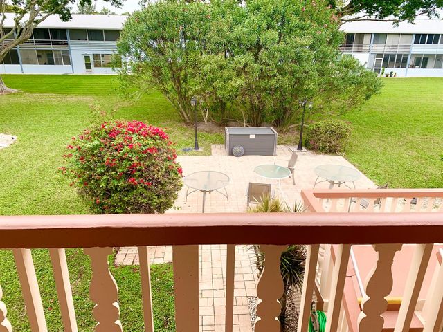 123 Canterbury E, West Palm Beach, FL 33417