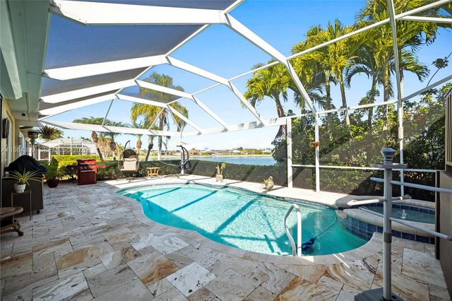20630 Dennisport Lane, North Fort Myers, FL 33917