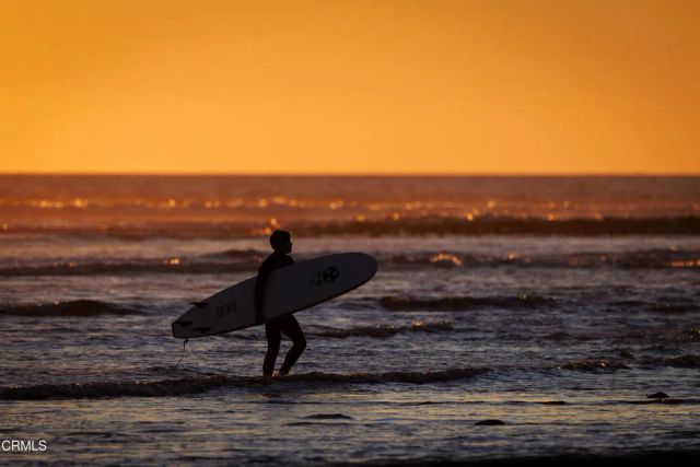 967 Greensboro Road, Ventura, CA 93004