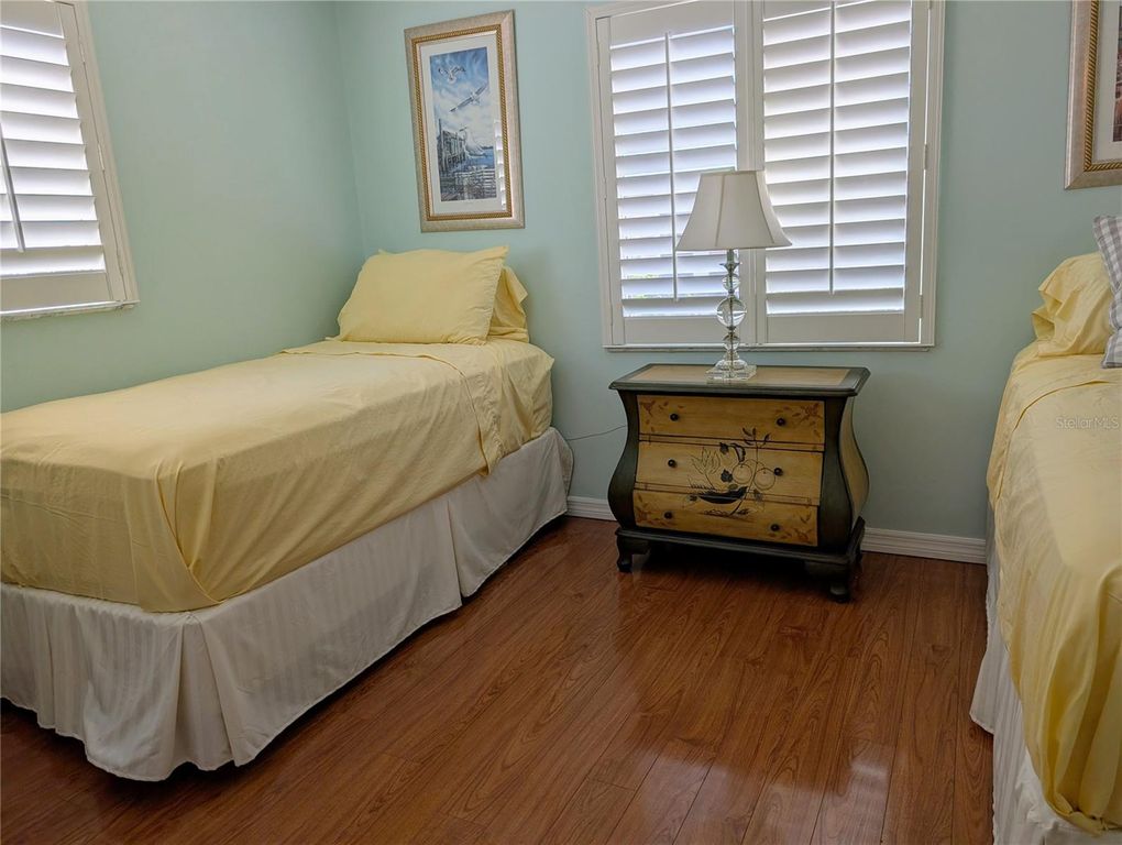 Image 26 of property listing at 3807 LAKE BAYSHORE DRIVE H-416, Bradenton, FL 34205