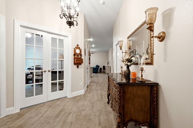10936 Los Alamos Drive, Aubrey, TX 76227