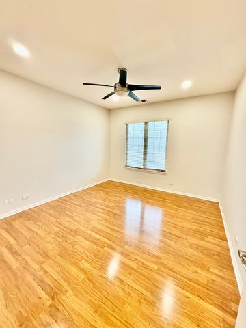 30 Beaconsfield Court 30, Lincolnshire, IL 60069