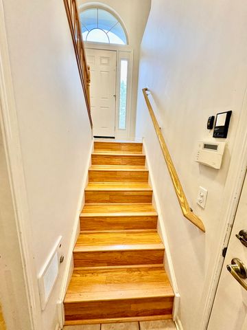 30 Beaconsfield Court 30, Lincolnshire, IL 60069