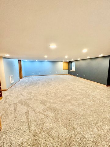 30 Beaconsfield Court 30, Lincolnshire, IL 60069