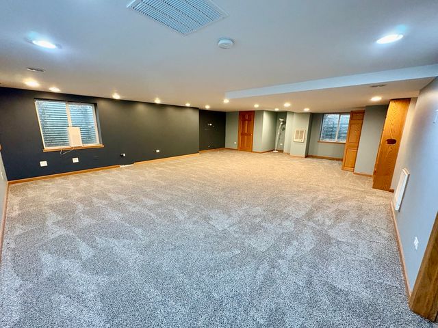 30 Beaconsfield Court 30, Lincolnshire, IL 60069