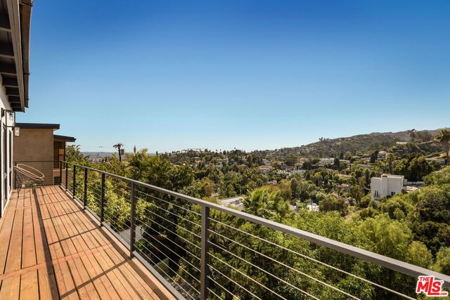 6374 Macal Place, Los Angeles, CA 90068
