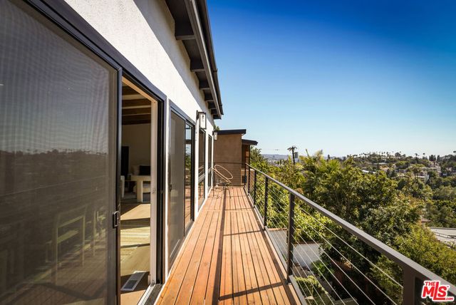 6374 Macal Place, Los Angeles, CA 90068