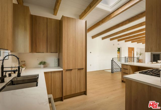 6374 Macal Place, Los Angeles, CA 90068
