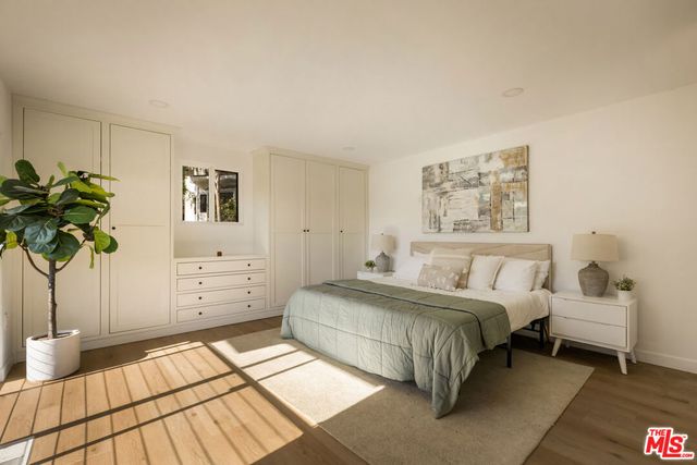 6374 Macal Place, Los Angeles, CA 90068