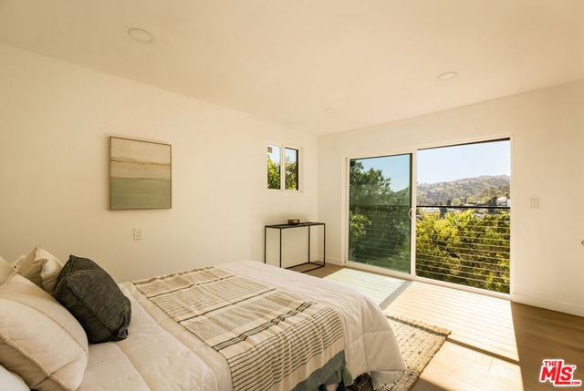 6374 Macal Place, Los Angeles, CA 90068